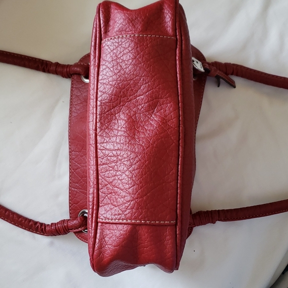 Rosetti Ruby Red Color Purse - Picture 11 of 11